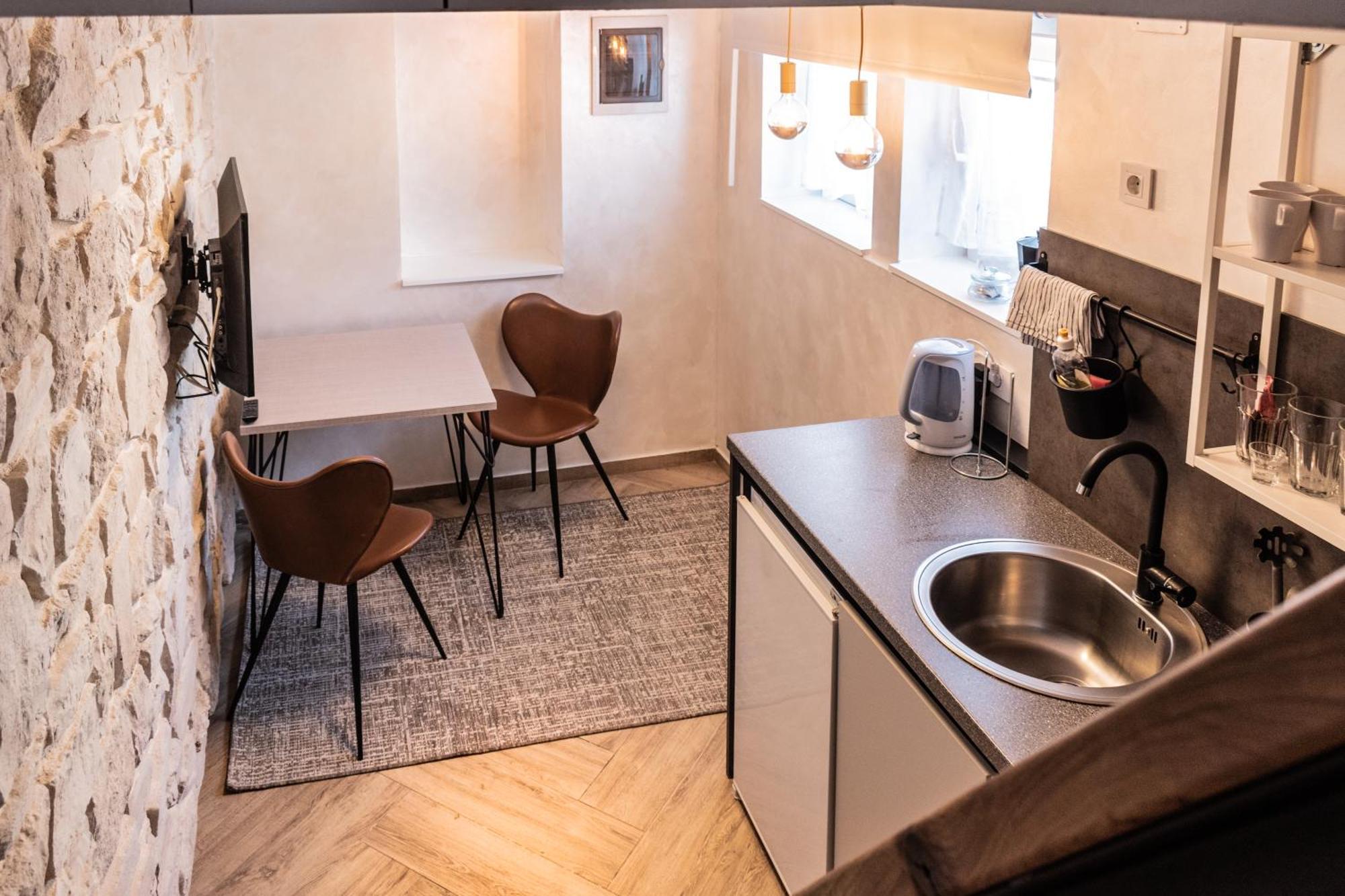 L&B Amphitheater Apartments بولا المظهر الخارجي الصورة